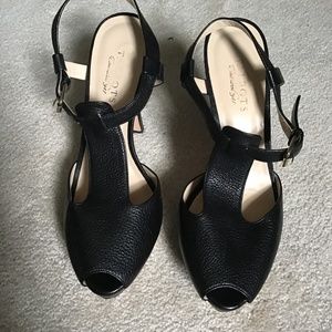 Women’s size 10 M Talbot’s black open toe heel